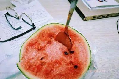 无锡南洋吃瓜事件,校园风波背后的真相与反思