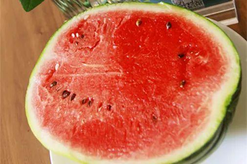 瓜瓜吃瓜了,揭秘娱乐圈的甜蜜与苦涩