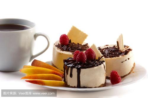 咖啡礼物蛋糕吃瓜群众,蛋糕甜蜜，吃瓜群众共享欢乐时光