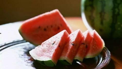 啃皮吃瓜,揭秘娱乐圈背后的故事与真相